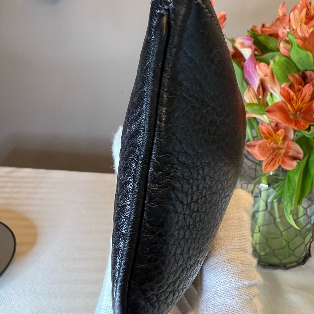 COACH Vintage Pebble Leather Wristlet | Black EUC - Picture 5 of 9